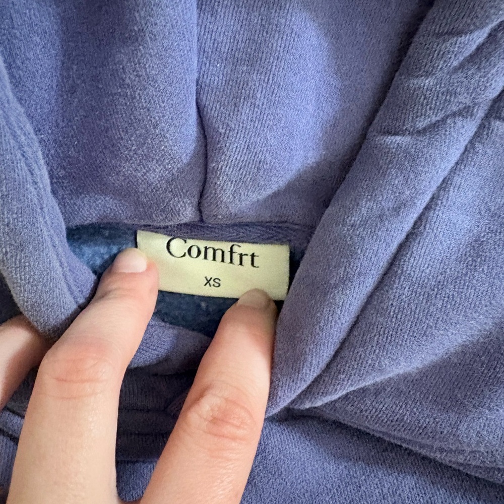 Comfrt Women's Purple Jacket